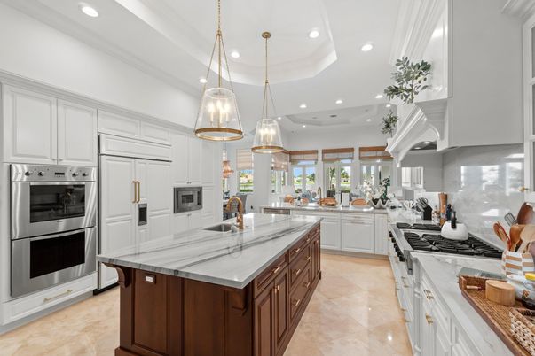 Interior, Kitchen, Pendant Lights, Recessed Lighting, Stainless Steel Appliances