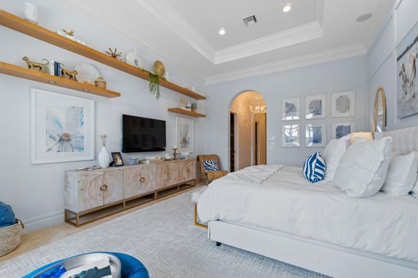 Bedroom, Interior, Recessed Lighting