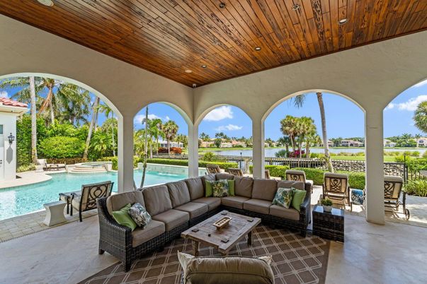 Exterior, Pool, Water