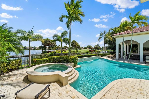 Exterior, Pool, Water