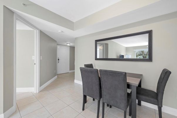 Dining room, Interior