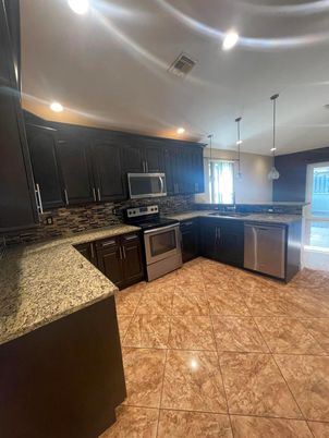 Interior, Kitchen, Pendant Lights, Recessed Lighting, Stainless Steel Appliances