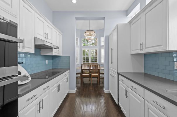 Chandelier, Dining room, Interior, Kitchen, Recessed Lighting, Stainless Steel Appliances, Wood Texture Flooring