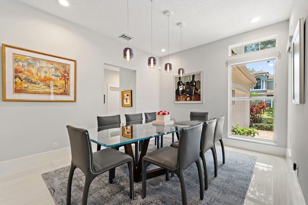 Dining room, Interior, Pendant Lights, Recessed Lighting