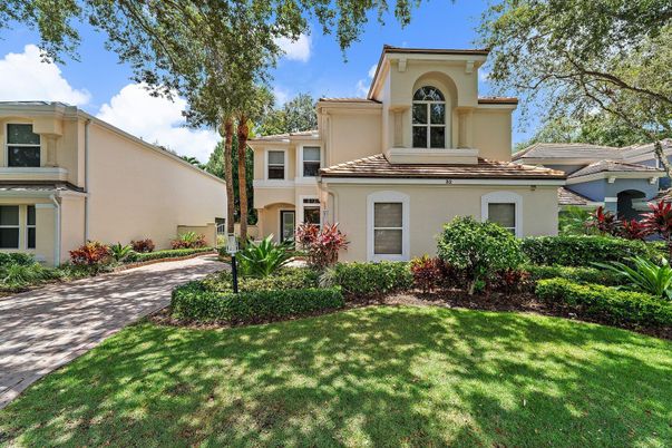Backyard, Exterior, Facade, Mediterranean
