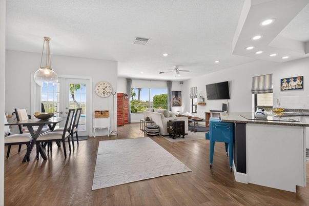 Dining room, Interior, Kitchen, Living room, Pendant Lights, Recessed Lighting, Wood Texture Flooring