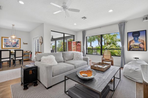 Dining room, Interior, Living room, Pendant Lights, Recessed Lighting, Wood Texture Flooring