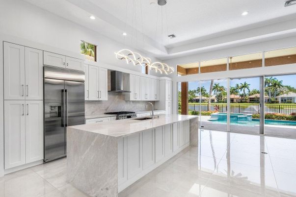 Interior, Kitchen, Pendant Lights, Recessed Lighting, Stainless Steel Appliances