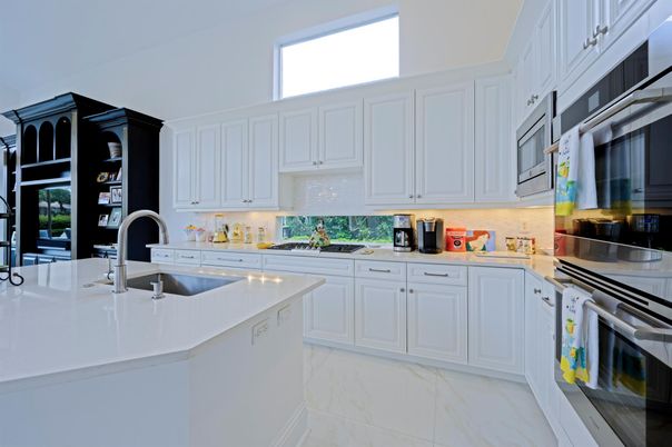 Interior, Kitchen, Marble, Stainless Steel Appliances