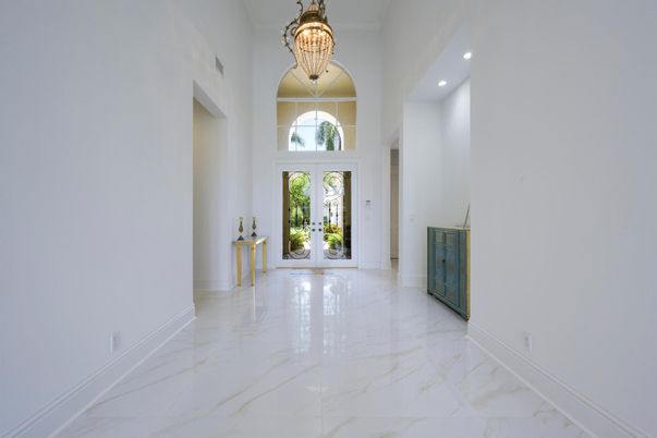Chandelier, Interior, Marble, Recessed Lighting