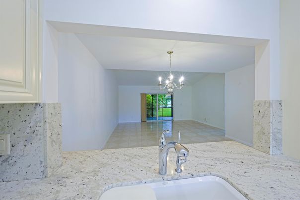 Bathroom, Chandelier, Interior, Pendant Lights