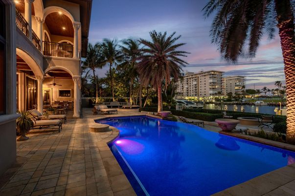 Exterior, Pool, Water