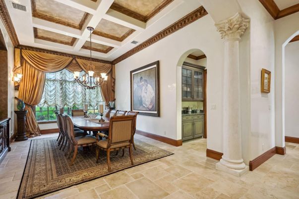 Chandelier, Dining room, Interior
