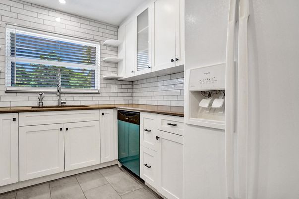 Interior, Kitchen, Recessed Lighting