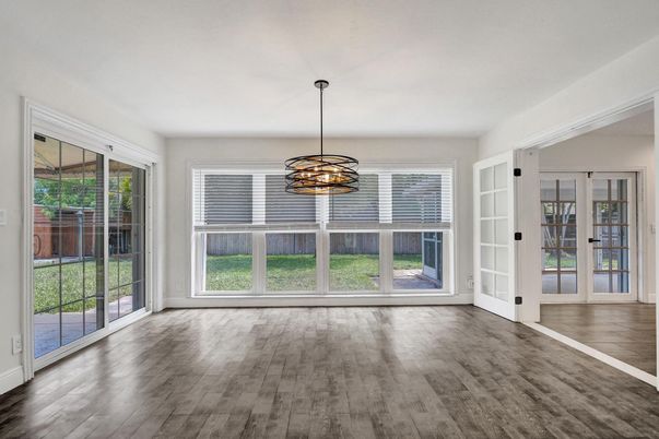 Empty room, Interior, Pendant Lights, Wood Texture Flooring