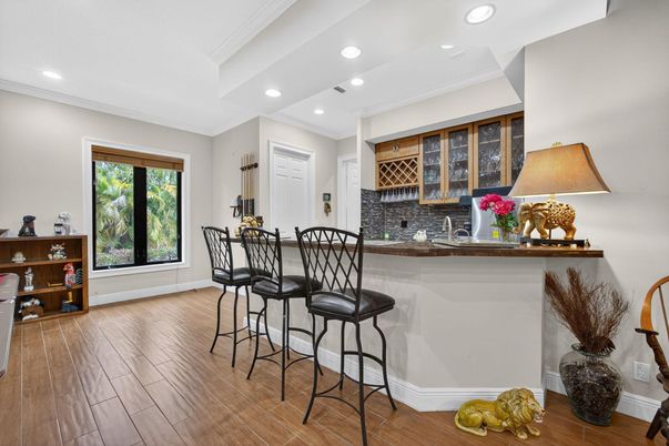 Interior, Recessed Lighting, Wood Texture Flooring