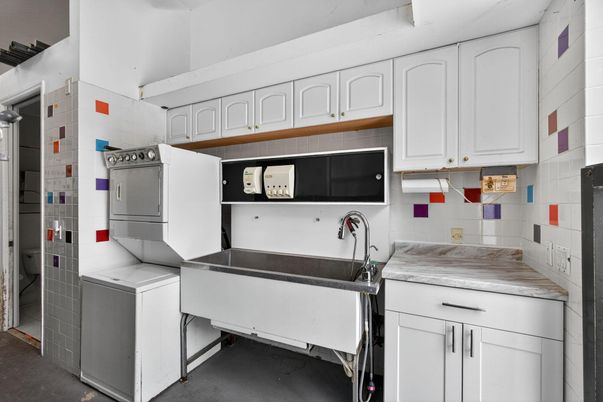 Interior, Kitchen, Washer