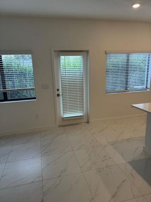 Empty room, Interior, Marble, Recessed Lighting