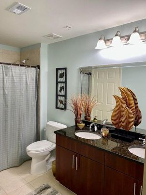 Bathroom, Dual Sink Vanities, Interior