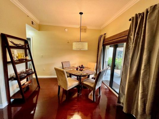 Dining room, Interior, Pendant Lights