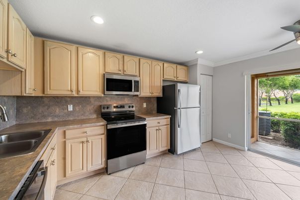Interior, Kitchen, Recessed Lighting