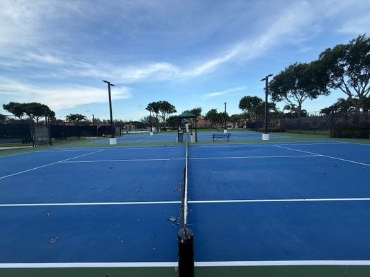 Exterior, Tennis Courts
