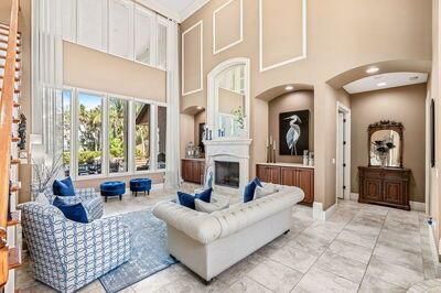 Fireplace, Interior, Living room, Recessed Lighting