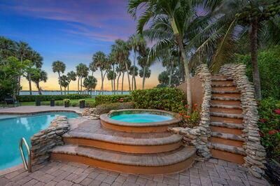 Exterior, Pool, Water