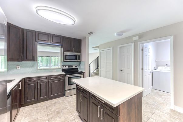 Interior, Kitchen, Stainless Steel Appliances, Washer