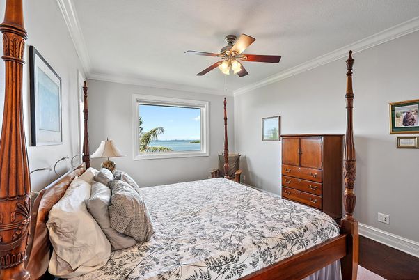 Bedroom, Interior, Water, Wood Texture Flooring