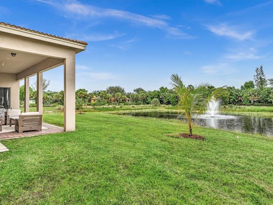 Backyard, Exterior, Water