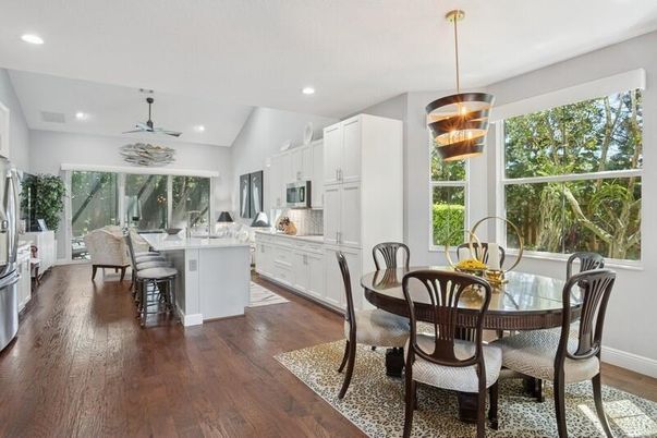 Dining room, Interior, Kitchen, Pendant Lights, Recessed Lighting, Wood Texture Flooring