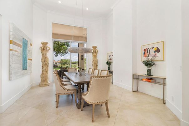 Dining room, Interior, Pendant Lights, Recessed Lighting