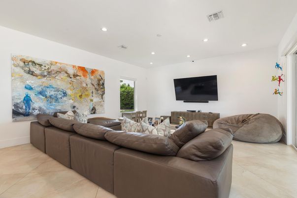 Interior, Living room, Recessed Lighting