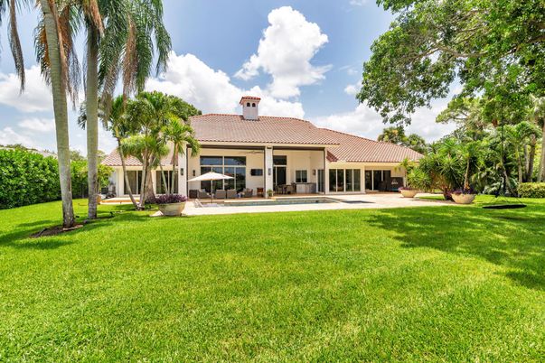 Backyard, Exterior, Pool