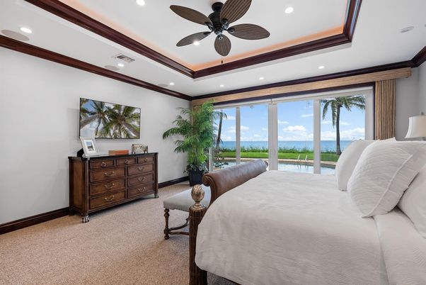 Bedroom, Interior, Recessed Lighting, Water