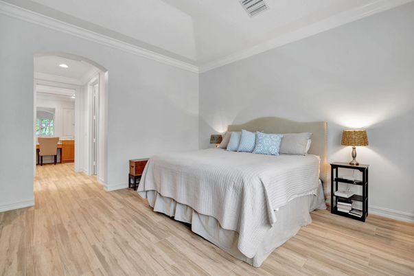 Bedroom, Interior, Recessed Lighting, Wood Texture Flooring