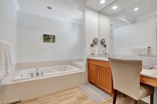 Bathroom, Interior, Recessed Lighting, Wood Texture Flooring