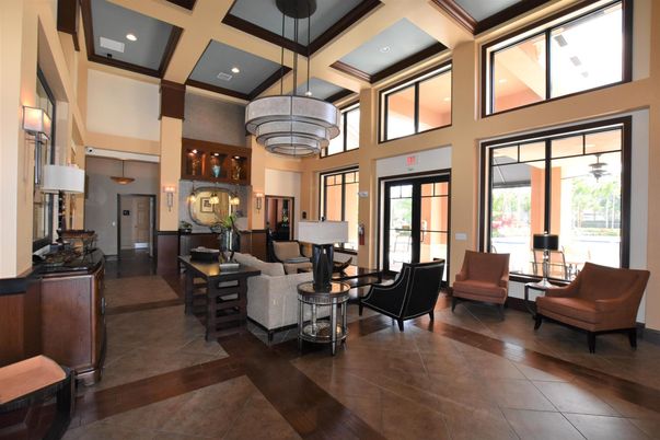 Interior, Living room, Pendant Lights, Recessed Lighting