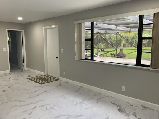 Empty room, Interior, Marble, Recessed Lighting