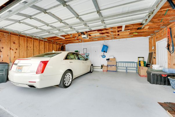 Garage, Interior, Wooden Walls