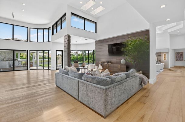 Dining room, Interior, Living room, Recessed Lighting, Wood Texture Flooring