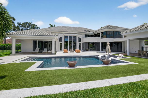 Backyard, Exterior, Pool
