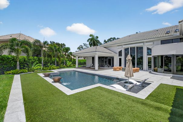 Backyard, Exterior, Pool