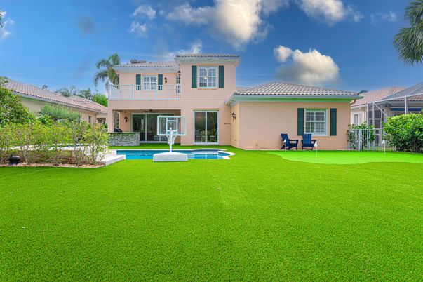 Backyard, Exterior, Pool