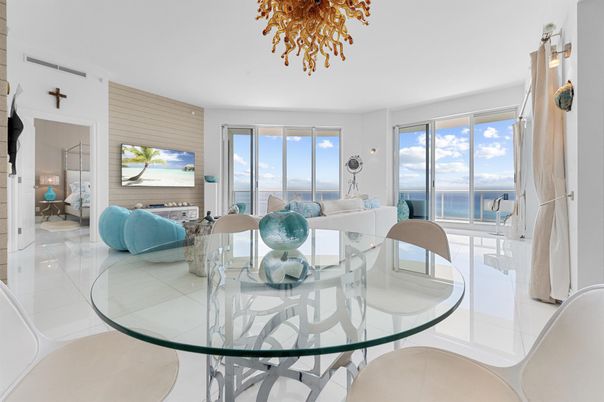 Dining room, Interior, Water