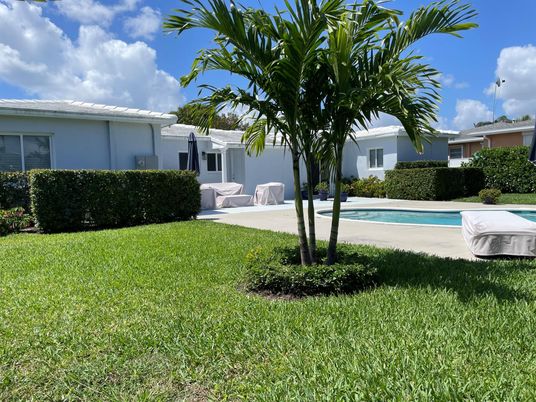 Backyard, Exterior, Pool