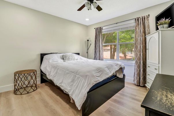 Bedroom, Interior, Recessed Lighting, Wood Texture Flooring