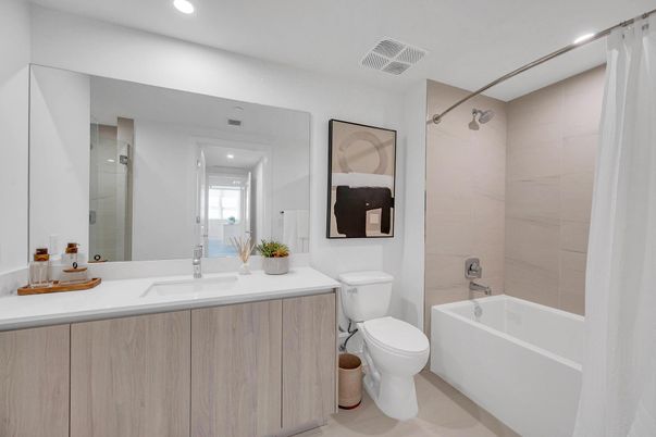 Bathroom, Interior, Recessed Lighting