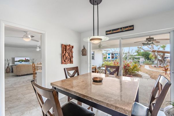 Dining room, Interior, Pendant Lights